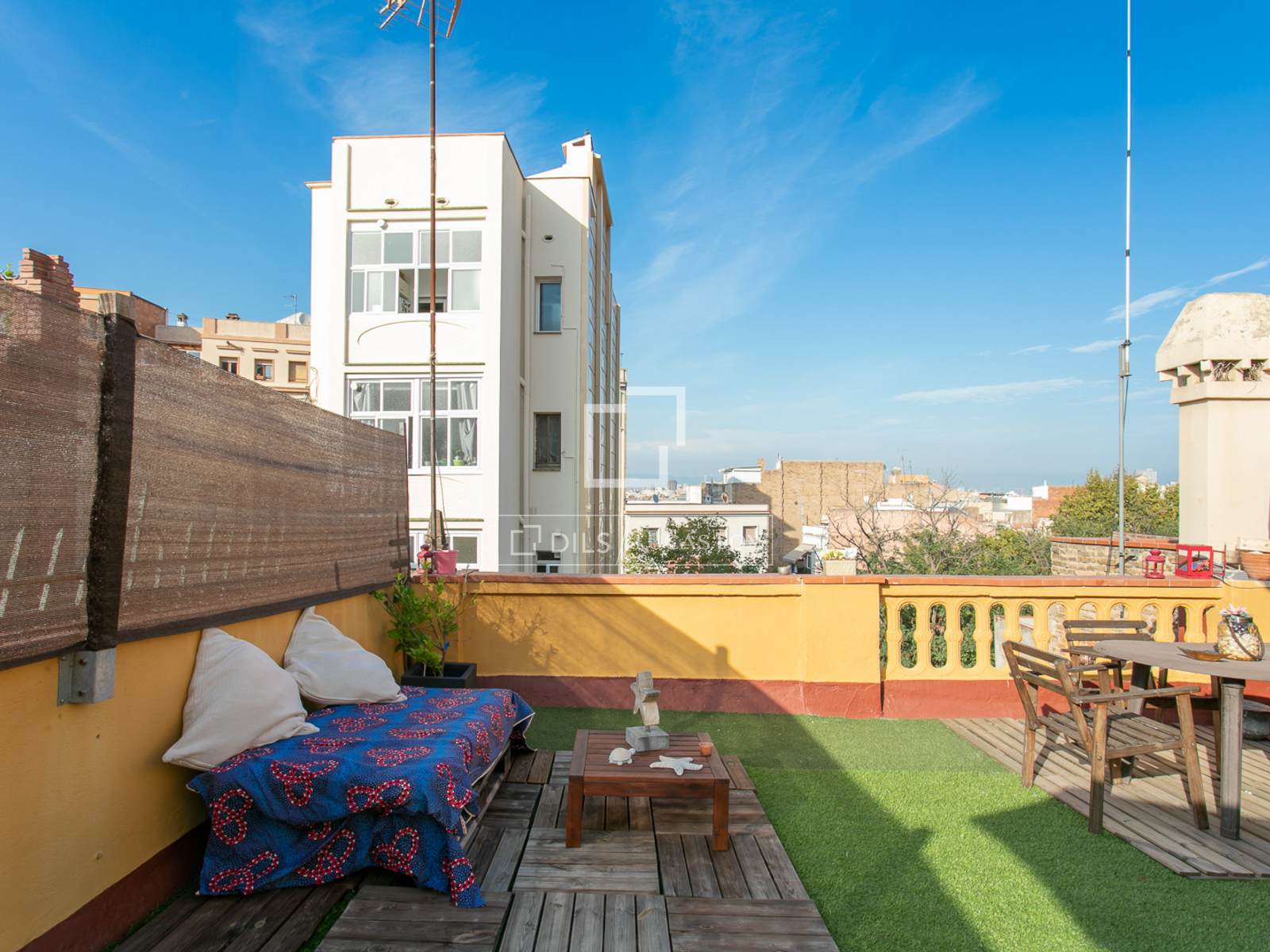 Huoneisto Barcelona, Espanja 3 makuuhuonetta, 85 m2 No. 192740