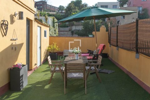 Huoneisto myytävänä Barcelona, Espanja, 3 makuuhuonetta, 85 m2 No. 192740 - kuva 11