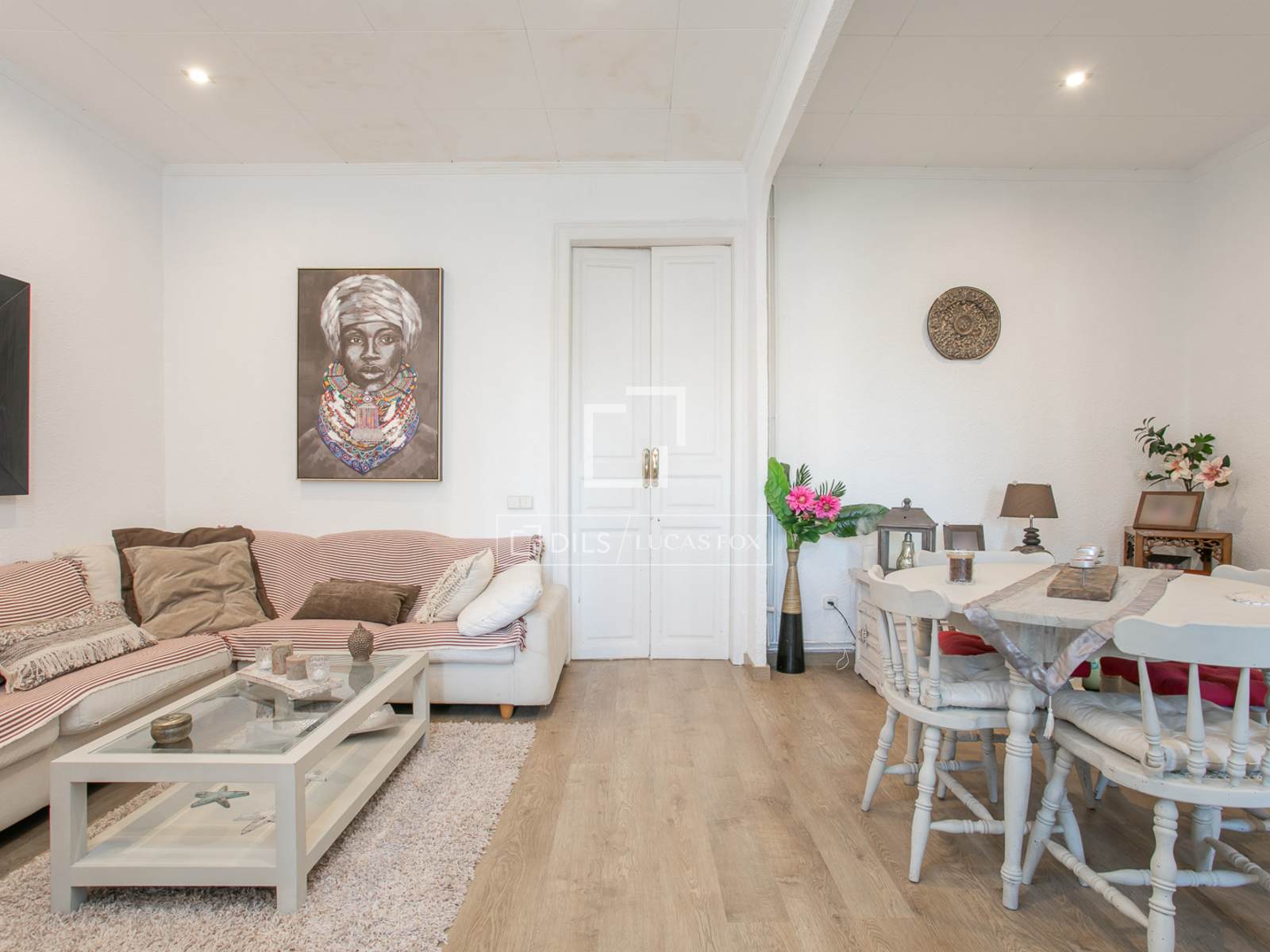 Huoneisto Barcelona, Espanja 3 makuuhuonetta, 85 m2 No. 192740