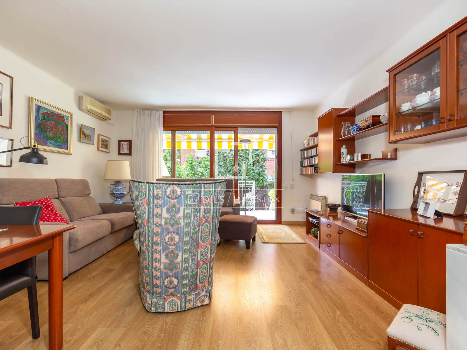 Villa a Sant Just Desvern, Barcelona, Spagna 4 camere da letto, 168 mq. N° 192736