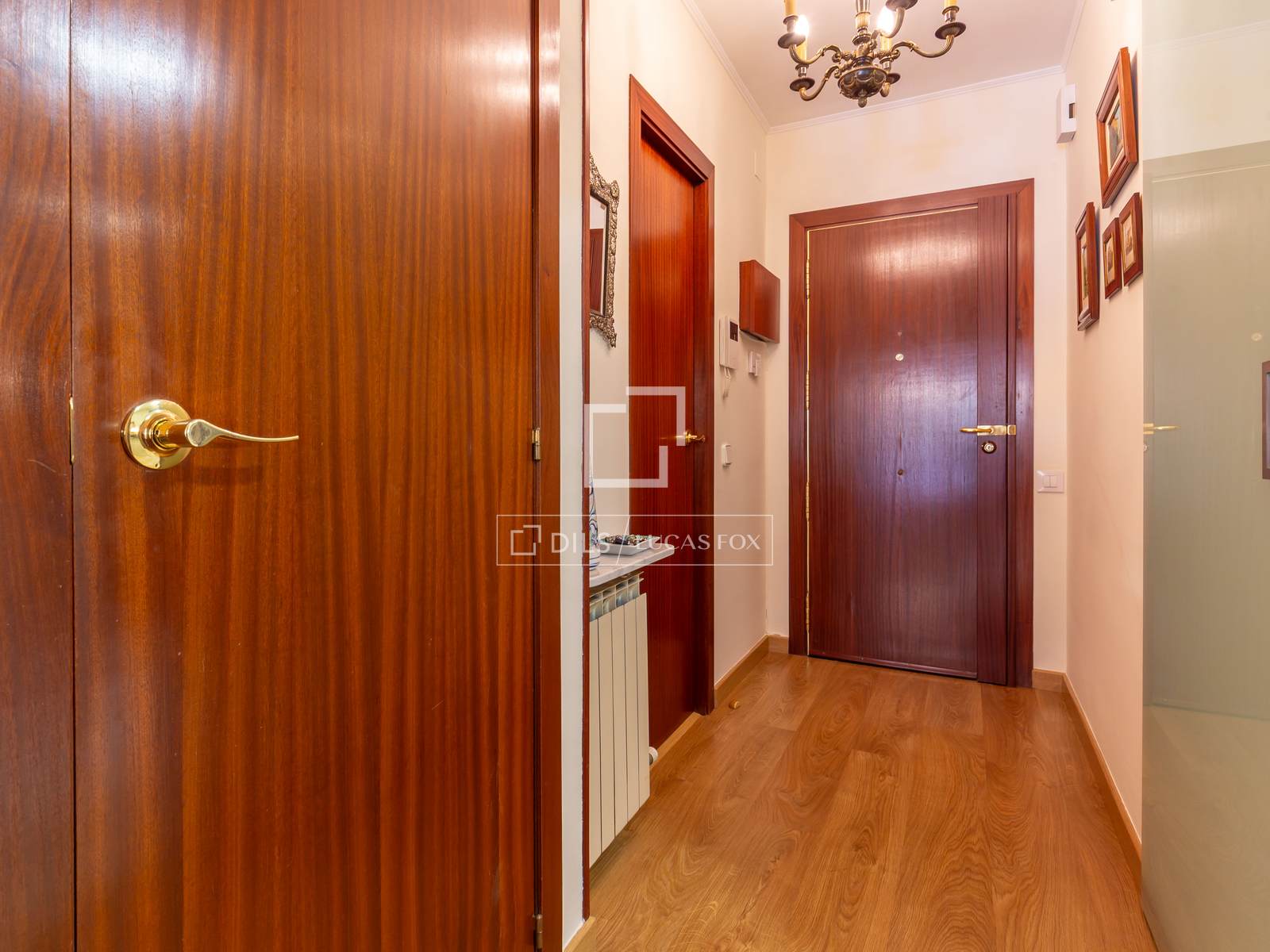 Villa a Sant Just Desvern, Barcelona, Spagna 4 camere da letto, 168 mq. N° 192736