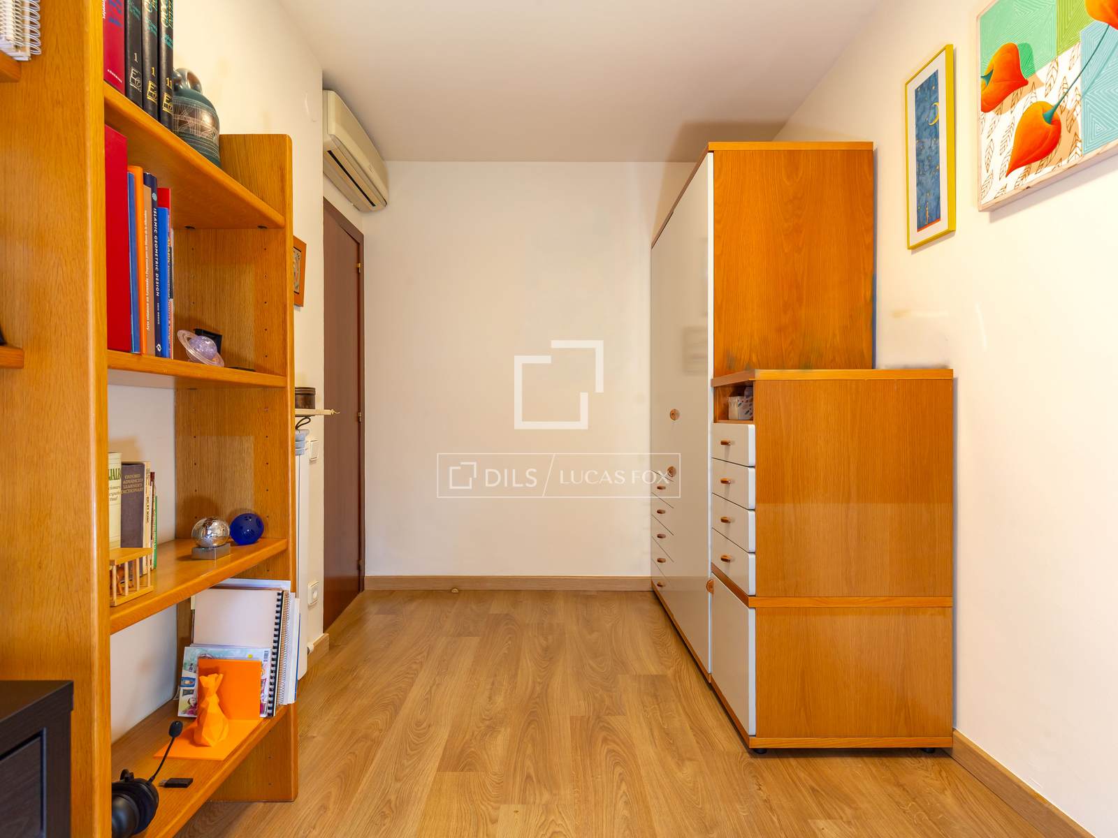 Villa a Sant Just Desvern, Barcelona, Spagna 4 camere da letto, 168 mq. N° 192736