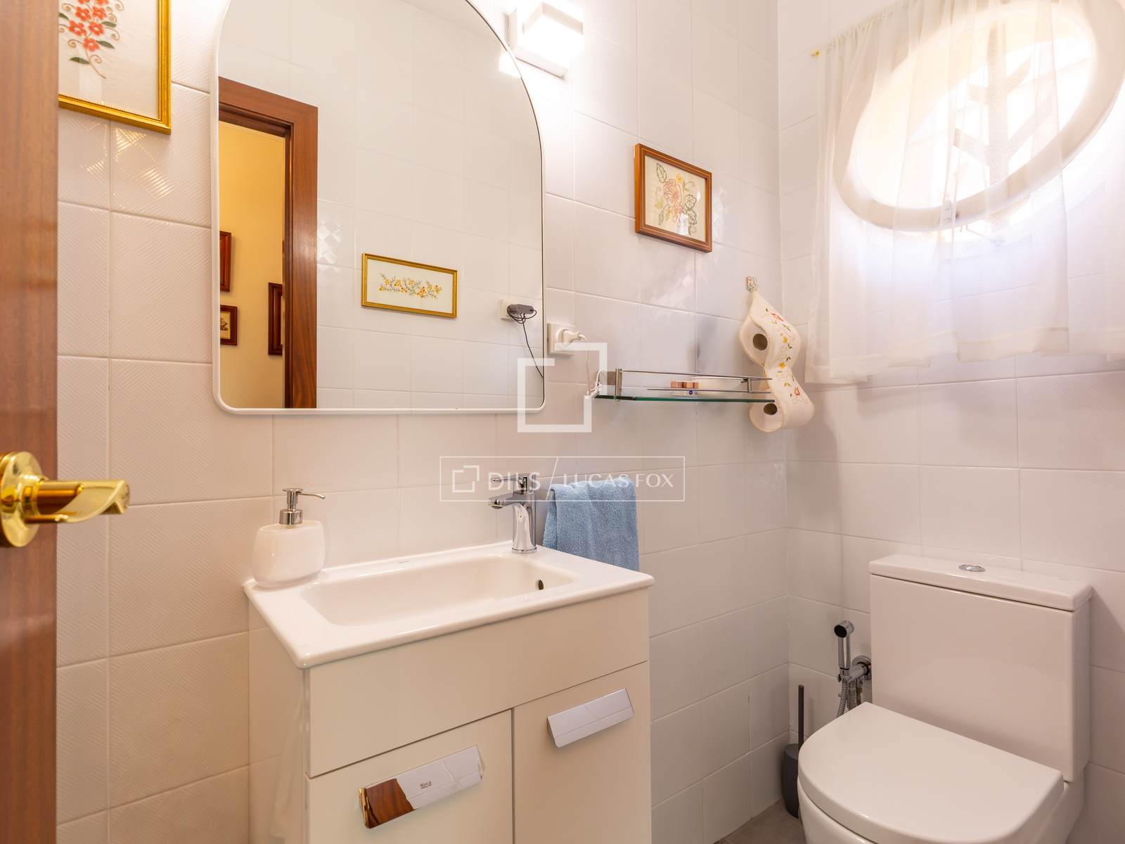 Villa a Sant Just Desvern, Barcelona, Spagna 4 camere da letto, 168 mq. N° 192736