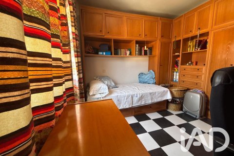 Casa adosada en venta en El Tiemblo, Ávila, España No. 192097 - foto 26