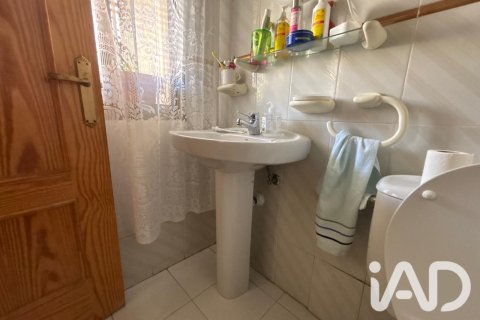 Casa adosada en venta en El Tiemblo, Ávila, España No. 192097 - foto 16