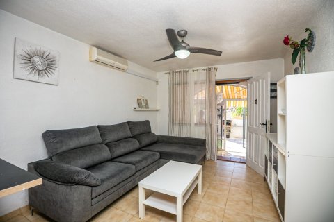 Bungalow à vendre à Los Balcones, Alicante, Espagne, 41 m2 No. 192260 - photo 9