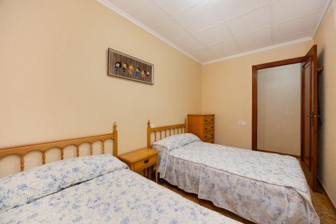 Huoneisto myytävänä Torrevieja, Alicante, Espanja , 100 m2 No. 192259 - kuva 21