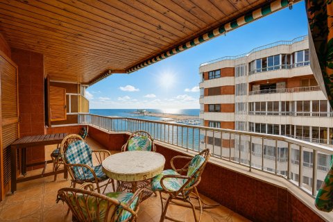 Huoneisto Torrevieja, Alicante, Espanja 100 m2 No. 192259