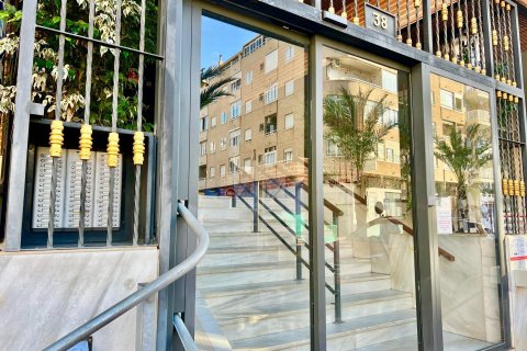 Appartamento in vendita a Torrevieja, Alicante, Spagna 33 mq. N° 192263 - foto 13