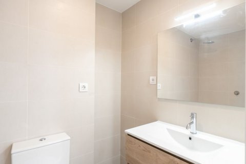 Apartment à vendre Barcelona, Espagne, 3 chambres, 107 m2 No. 22031 - photo 12