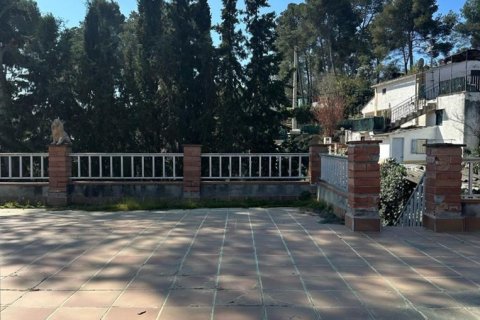 Talo myytävänä La Torre de Claramunt, Barcelona, Espanja, 2 makuuhuonetta, 121 m2 No. 191334 - kuva 3