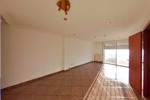 Apartment for sale in Terrassa, Barcelona, Spain 3 bedrooms, 77 sq.m. No. 191337 - photo 1