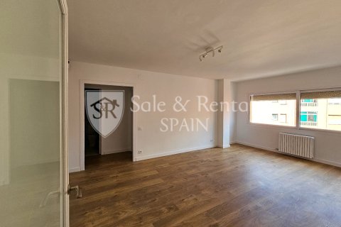 Apartament w Sant Feliu de Guixols, Girona, Hiszpania 3 sypialnie, 90 mkw. nr 166383 – zdjęcie 3