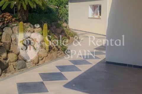 House for sale in Lloret de Mar, Girona, Spain 4 bedrooms, 270 sq.m. No. 166388 - photo 6