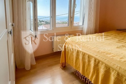 House for sale in Lloret de Mar, Girona, Spain 4 bedrooms, 270 sq.m. No. 166388 - photo 13