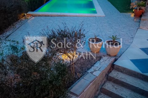 House for sale in Lloret de Mar, Girona, Spain 4 bedrooms, 270 sq.m. No. 166388 - photo 30
