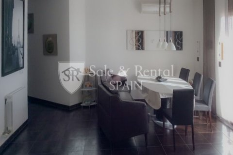 House for sale in Lloret de Mar, Girona, Spain 4 bedrooms, 270 sq.m. No. 166388 - photo 7