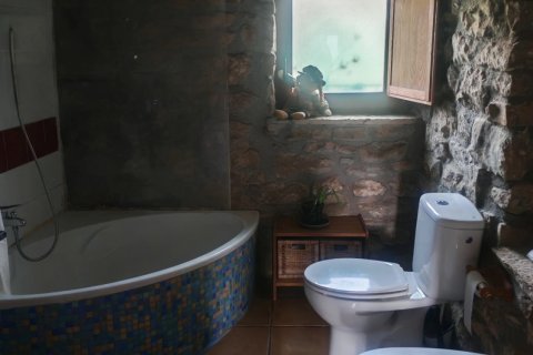 Dom w Artesa de Segre, Lleida, Hiszpania 5 sypialni, 617 mkw. nr 152857 – zdjęcie 6