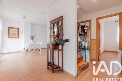 Penthouse w Madrid, Hiszpania 3 sypialnie, 131 mkw. nr 152862 – zdjęcie 15