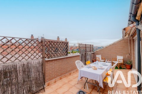 Penthouse w Madrid, Hiszpania 3 sypialnie, 131 mkw. nr 152862 – zdjęcie 4