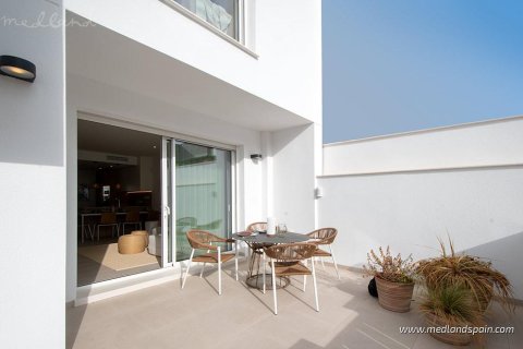 Apartament w Pilar de la Horadada, Alicante, Hiszpania 2 sypialnie, 73 mkw. nr 181837 – zdjęcie 14