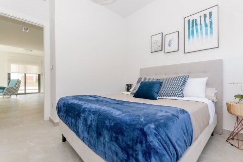 Bungalow till salu San Miguel de Salinas, Alicante, Spanien 3 sovrum, 92 kvm. Nr. 116723 - foto 18