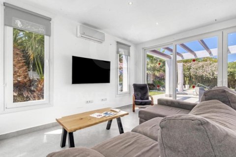 Villa pārdošanā Javea, Alicante, Spānijā 5 istabas, 343 m2 Nr. 157035 - attēls 3