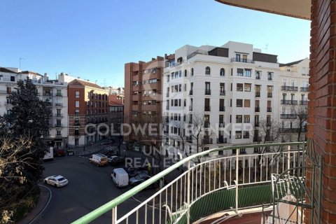 Apartament w Madrid, Hiszpania 4 sypialnie, 189 mkw. nr 157034 – zdjęcie 26