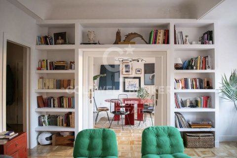 Apartament w Madrid, Hiszpania 4 sypialnie, 189 mkw. nr 157034 – zdjęcie 6