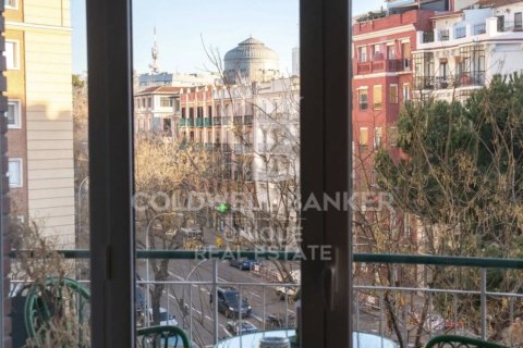 Apartament w Madrid, Hiszpania 4 sypialnie, 189 mkw. nr 157034 – zdjęcie 24