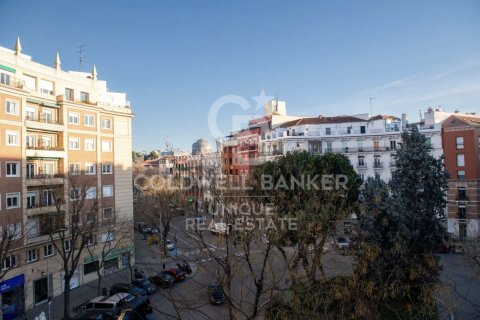 Apartament w Madrid, Hiszpania 4 sypialnie, 189 mkw. nr 157034 – zdjęcie 28