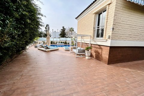 Продажа виллы в Ла Мата, Аликанте, Испания 5 спален, 469м2 №192299 - фото 7