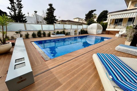 Продажа виллы в Ла Мата, Аликанте, Испания 5 спален, 469м2 №192299 - фото 12