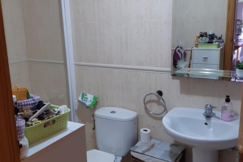Talo myytävänä Torrevieja, Alicante, Espanja, 3 makuuhuonetta, 130 m2 No. 192298 - kuva 13