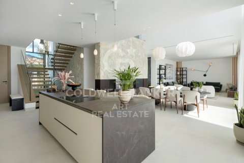 Villa en venta en Benahavís, Málaga, España 5 dormitorios, 913 m2 No. 158896 - foto 7