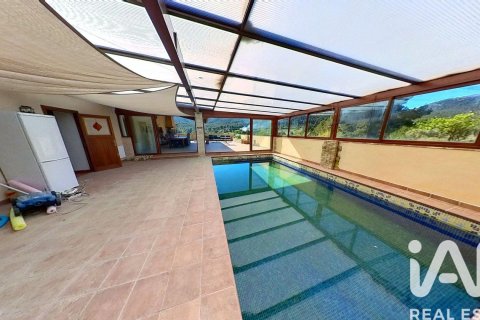 House à vendre à Alcoy, Alicante, Espagne, 7 chambres, 923 m2 No. 172627 - photo 3
