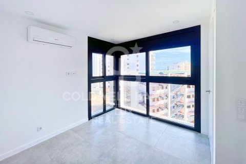 Tvåvåningslägenhet till salu i Roses, Girona, Spanien 2 sovrum, 61 kvm. Nr. 160258 - foto 7