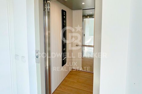 Tvåvåningslägenhet till salu i Roses, Girona, Spanien 2 sovrum, 61 kvm. Nr. 160258 - foto 11