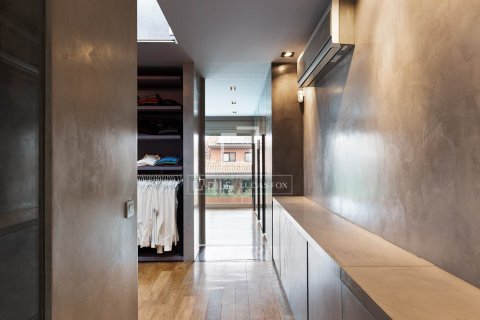 Villa till salu i Sant Cugat Del Valles, Barcelona, Spanien 6 sovrum, 569 kvm. Nr. 150864 - foto 26