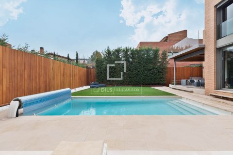 Villa till salu i Sant Cugat Del Valles, Barcelona, Spanien 6 sovrum, 569 kvm. Nr. 150864 - foto 21