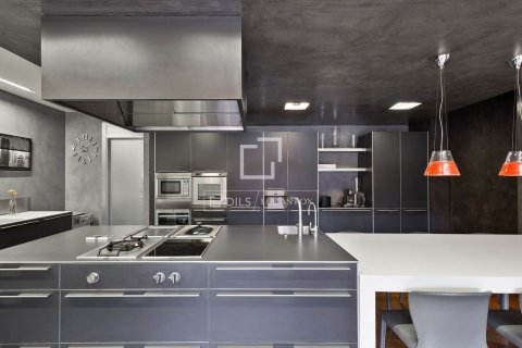 Villa till salu i Sant Cugat Del Valles, Barcelona, Spanien 6 sovrum, 569 kvm. Nr. 150864 - foto 11