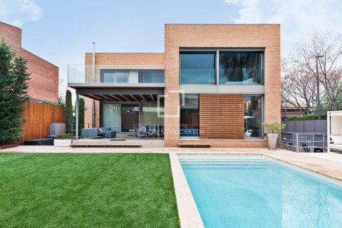 Villa in Sant Cugat Del Valles, Barcelona, Spain 6 bedrooms, 569 sq.m. No. 150864