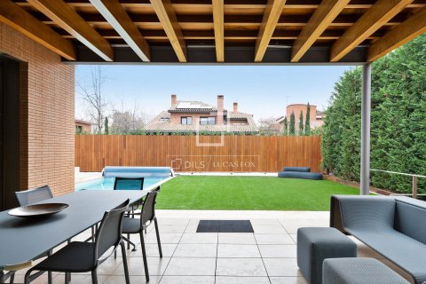 Villa till salu i Sant Cugat Del Valles, Barcelona, Spanien 6 sovrum, 569 kvm. Nr. 150864 - foto 19