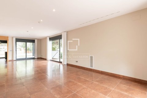 Villa till salu i Bellaterra, Barcelona, Spanien 6 sovrum, 620 kvm. Nr. 150861 - foto 7