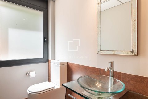 Villa till salu i Bellaterra, Barcelona, Spanien 6 sovrum, 620 kvm. Nr. 150861 - foto 16