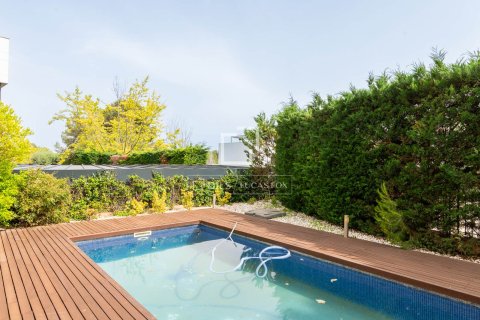 Villa till salu i Bellaterra, Barcelona, Spanien 6 sovrum, 620 kvm. Nr. 150861 - foto 3