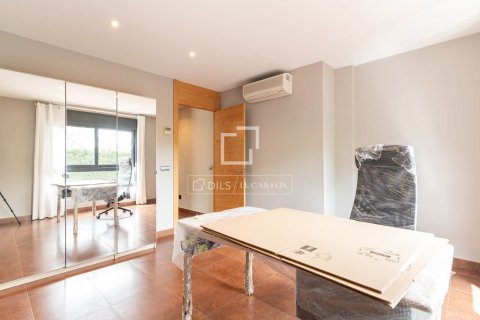 Villa till salu i Bellaterra, Barcelona, Spanien 6 sovrum, 620 kvm. Nr. 150861 - foto 14