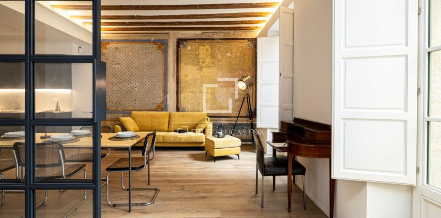 Apartamento en Barcelona, España 2 dormitorios, 115 m2 No. 150866