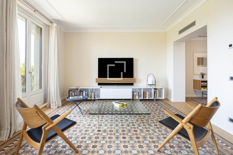 Apartament w Barcelona, Hiszpania 3 sypialnie, 183 mkw. nr 150863 – zdjęcie 5