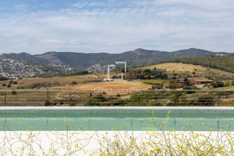 Villa till salu i Teia, Barcelona, Spanien 7 sovrum, 788 kvm. Nr. 150862 - foto 5